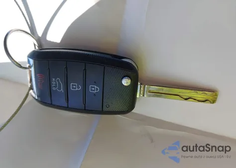 2014 Kia Soul z USA, uszkodzony, nr VIN KNDJN2A24E7034328